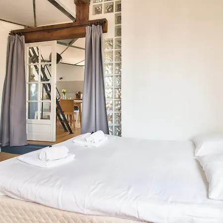 Guestready - Bright And Chic In The 20th Arr. * Párizs